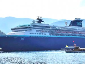 Malta bayraklı "Horizon" Marmaris Limanı'na yanaştı.