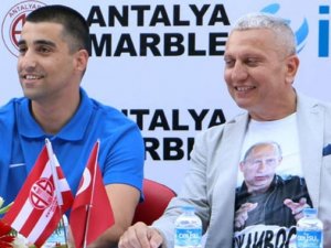 ‘Putin hayranı’ turizmciye 20 milyon Liralık haciz