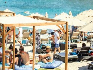 Çeşme Alaçatı’da 5 mekan daha kapatıldı