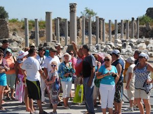 Pandemi, Rusların kültür turlarını yüzde 70 azalttı