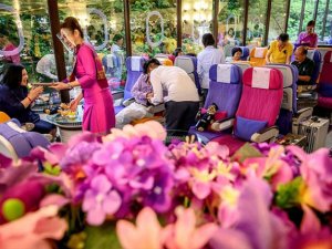 Thai Airways’den uçak yemeklerini özleyenlere restoran