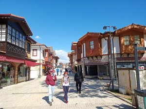 Sidenin siluetini bozan binalar yıkılıyor, yerine beton geliyor