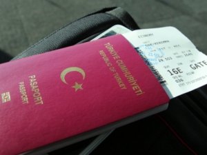 İçişleri Bakanlığı hizmet pasaportunu geçici olarak durdurdu