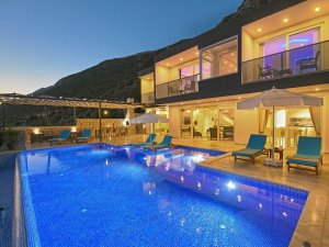 Kaş ve Kalkan’da kiralık villalara talep patlaması yaşanıyor