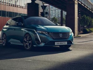 Peugeot ürün gamının yüzde 70'i elektrikli olacak