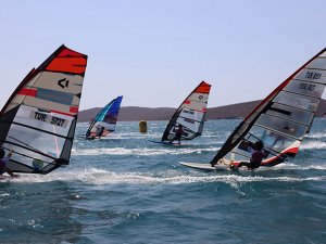 Türkiye Windsurf Alaçatı Şampiyonası tamamlandı