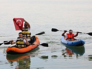 Avrupa Spor Haftası'nda Tödürge gölünde kanolar yarıştı