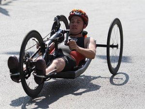 Paratriathlon Yarışları'nda 5 kategoride 33 sporcu mücadele etti