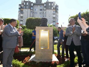 Antalya'da Lev Tolstoy Parkı açıldı