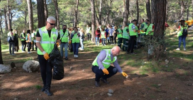 'Dünyanın en uzun sosisi' rekoru