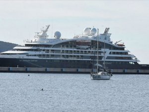 'Le Jacques Cartier' kruvaziyer gemisi, Bodrum Limanı'na demir attı