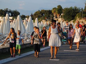 Pandemide Alman turistler ile Rusların yeri değişti