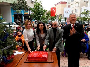 Yaşlı Evi’nin kıdemli sakinleri yeni yılı birlikte kutladı.