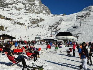 Avrupa kış sporları merkezlerinde kısıtlamalar