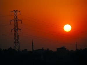 Otelcileri yüksek gelen elektrikleri faturaları çarptı