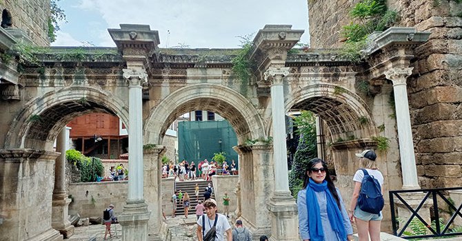 Antalya Kaleiçi kitle turizminin gölgesinden kurtarılmalı