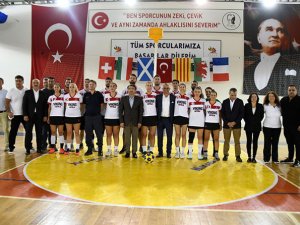 Korfbol Dünya Şampiyonası'na 7 ülkeden 150 sporcu katıldı