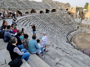 Antalya'nın tarihi ve kültürel zenginliği dünyaya tanıtılmalı