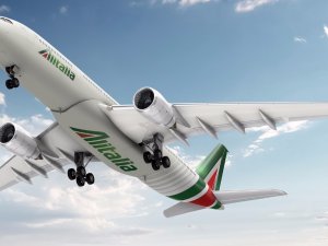 Alitalia'ya 1 yılda 900 milyon euro mali yardım