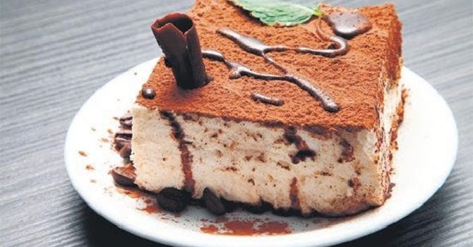 Bodrum’da bir dilim tiramisu 1250 TL