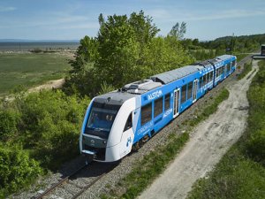 Amerika'daki ilk hidrojen treni Quebec'te test edildi