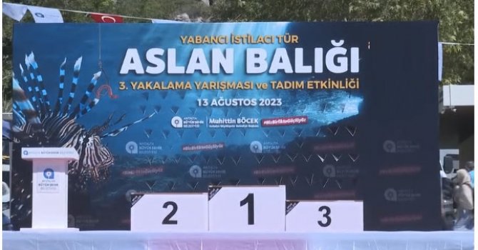 Antalya'da Aslan Balığı Avlama Yarışması Düzenlendi