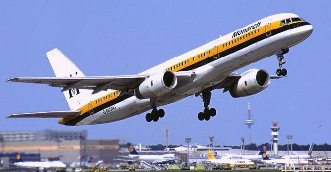 Monarch Airlines geri dönüyor. 6 yıl önce iflas etmişti