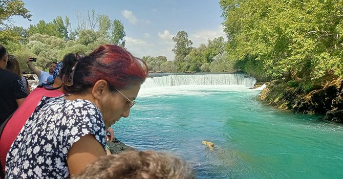 Suyu azalan Manavgat Şelalesi'nde hayal kırıklığı