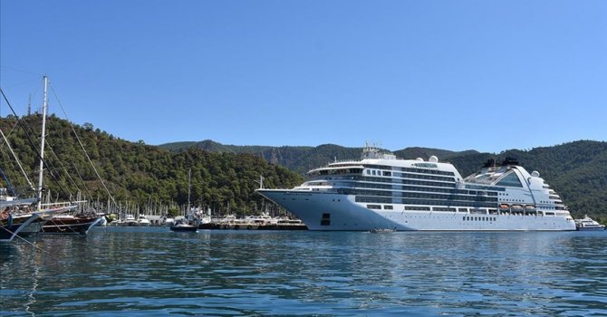 Marmaris, İngiliz kruvaziyerinin "ana limanı" olacak