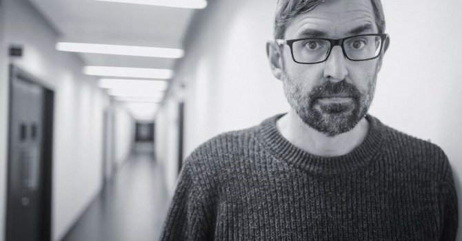 Belgeselci Louis Theroux, WTM 2023’ün kapanış konuşmacısı