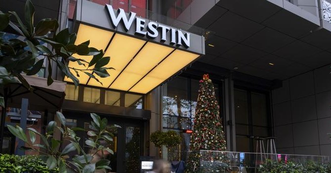 The Westin İstanbul birinci yılını kutladı