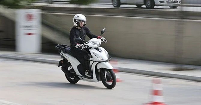 B sınıfı ehliyetle 125 cc motosiklet kullanılabilecek