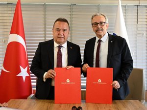 Başkan Böcek: Antalya gastronomi de cazibe merkezi olacak