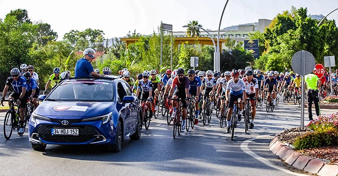 Bisiklet Tutkunları AKRA Gran Fondo Antalya'da buluştu