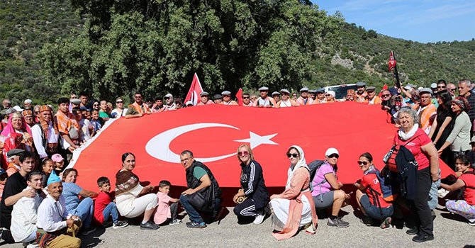 Yörükler Patara Yolu’nda Yörük Göçünü canlandırdı