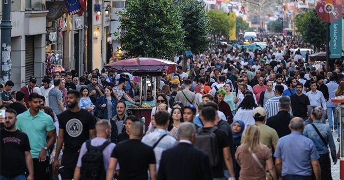 İstanbul yabancıya da pahalı 5 şehir arasına girdi