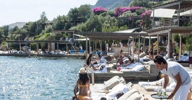 Beach, gece kulübü ve restoranlara sıkı denetim geliyor