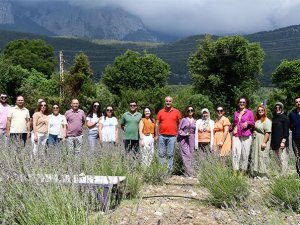 Gedelme Yaylası'nın lavanta bahçesi turistlerin gözdesi oldu