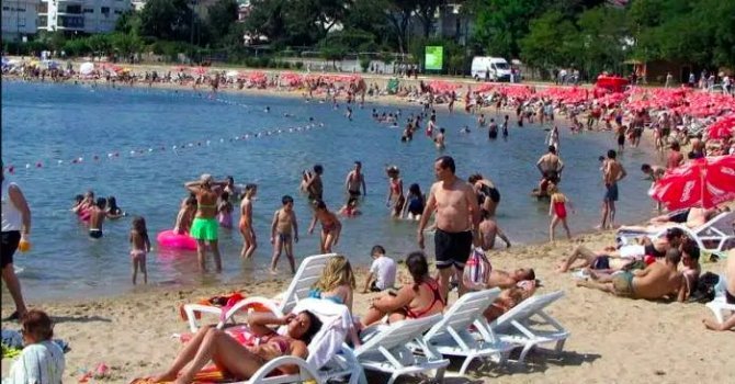 Turizmci, kontrat için 'kur' yapıyor