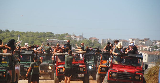 Jeep safari turlarında bu sezon yüzde 100 artış oldu