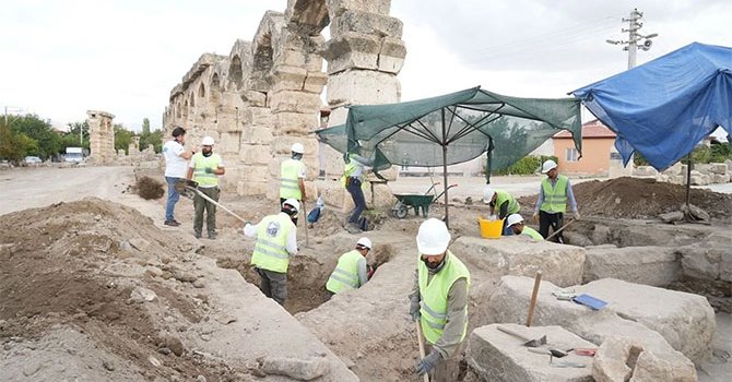 'İç Anadolu'nun Efes'i ortaya çıkartılıyor