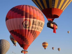 Kapadokya'da balonlar Cumhuriyet için uçtu