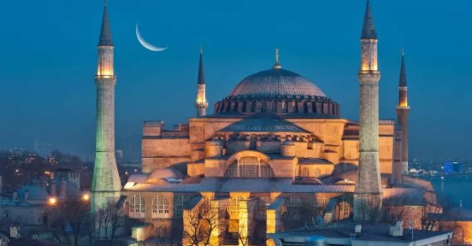 Dünya, Türkiye'yi Ayasofya simgesiyle tanıyor!