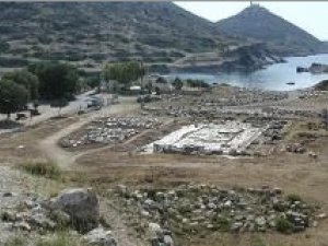 Knidos Antik Kenti'ndeki restoran yıkılıyor