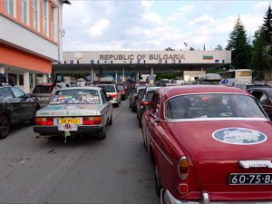 Klasik otomobiller İpek Yolu’nda İstanbul’dan geçiyor