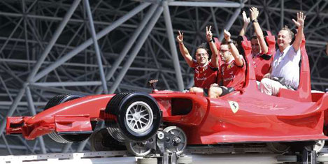 İspanyol Alonso  F1 yarışına hazır