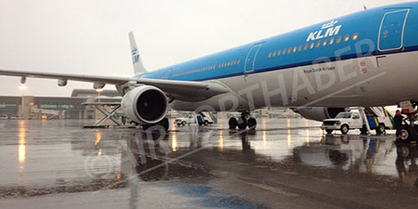 KLM Esenboğa'ya acil iniş yaptı