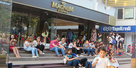 Magnum İstanbul Bağdat Caddesi'nde