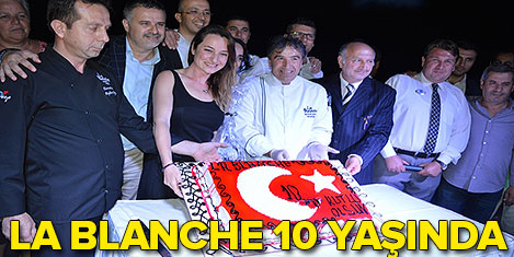 La Blanche 10 yaşında