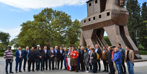 Turizm Yazarları Troia'yı gezdi